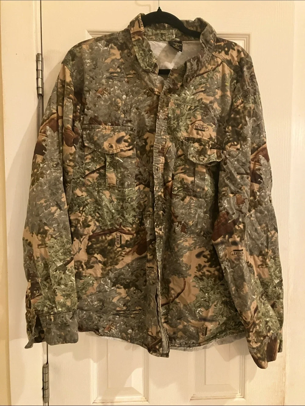 Men's Lightweight Camouflage Button Up Shirt Jacket - King’s Camo Desert Shadow